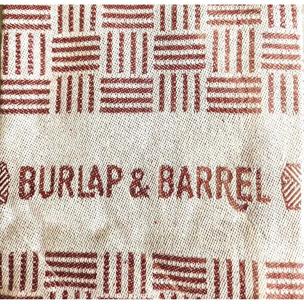 Set Of 2 NWT BURLAP & BARREL Kitchen Towels Red White 100% Cotton 24
